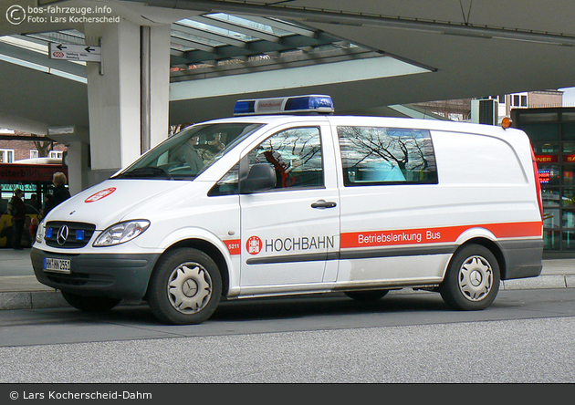 Hamburg - Hamburger Hochbahn AG - Unfallhilfsdienst 2/11 (alt)