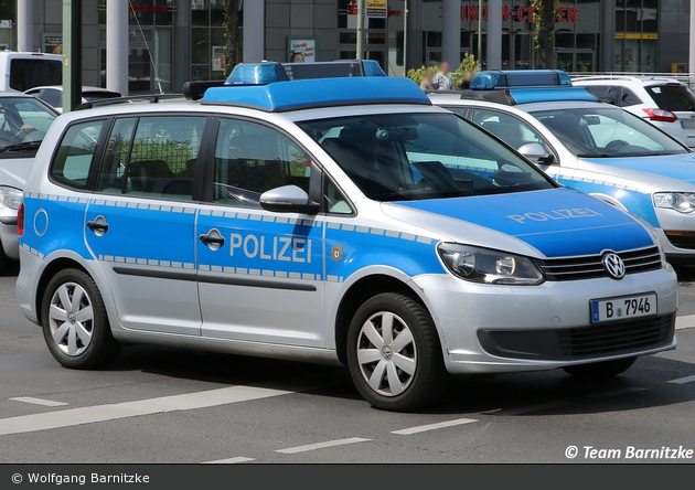 B-7946 - VW Touran - FuStW (a.D.)