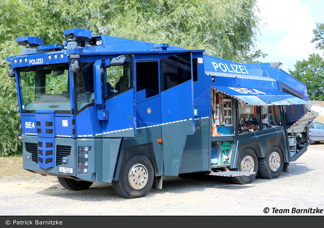 B-7002 - MB Actros 3341 - WaWe 10