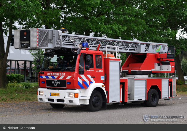Venlo - Brandweer - DLK - 23-3251 (a.D.)
