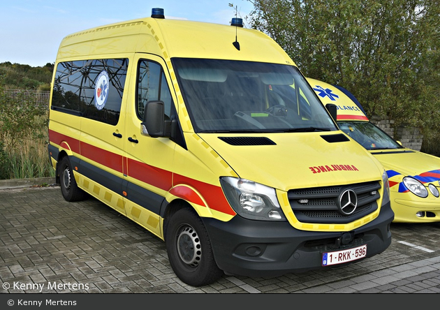 Rumst - Ambulancecentrum Antwerpen - KTW - 68