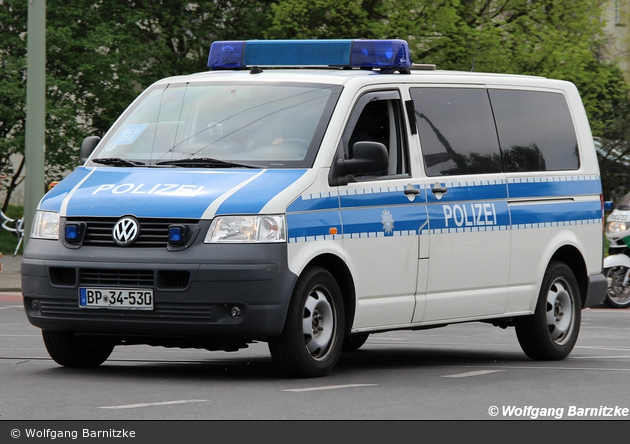 BP34-530 - VW T5 4Motion - HGruKw (a.D.)