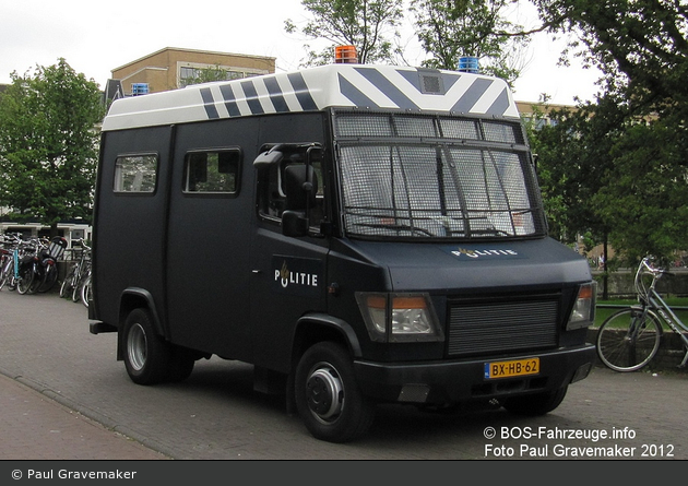 den Haag - Politie - Mobiele Eenheid - GruKw (a.D.)