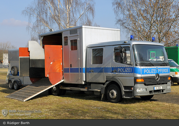 H-3006 - MB Atego 823 - Reiterstaffel (a.D.)