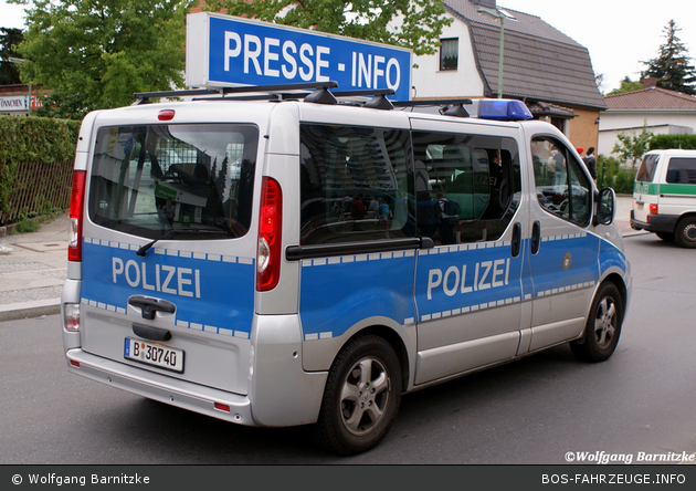 B-30740 - Renault Trafic dCi 150 Generation - Presse Infomobil