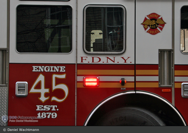 FDNY - Bronx - Engine 045 - TLF