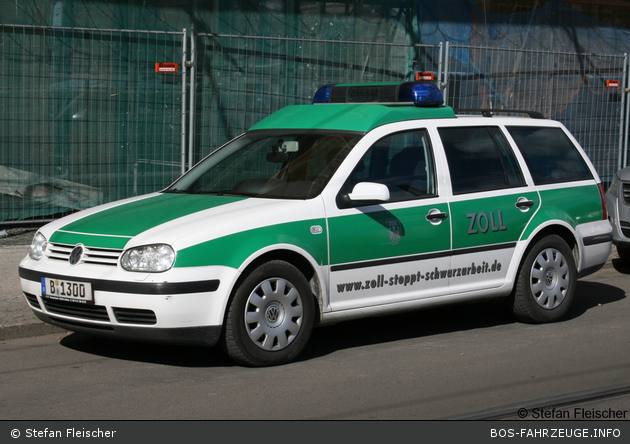 B - Berlin - VW Golf Variant