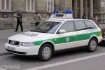 M-32433 - Audi A4 Avant - FuStW - München
