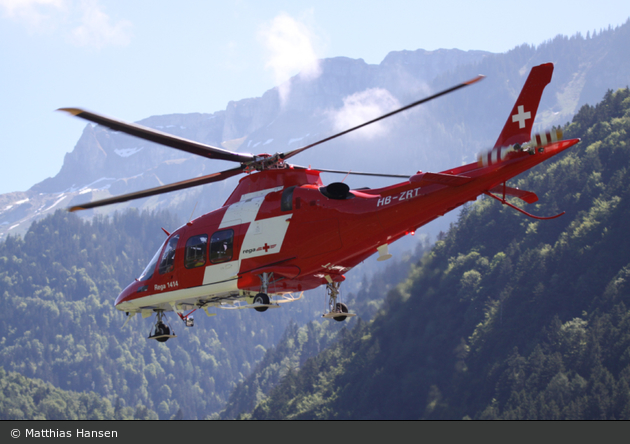 HB-ZRT (c/n: 22210)