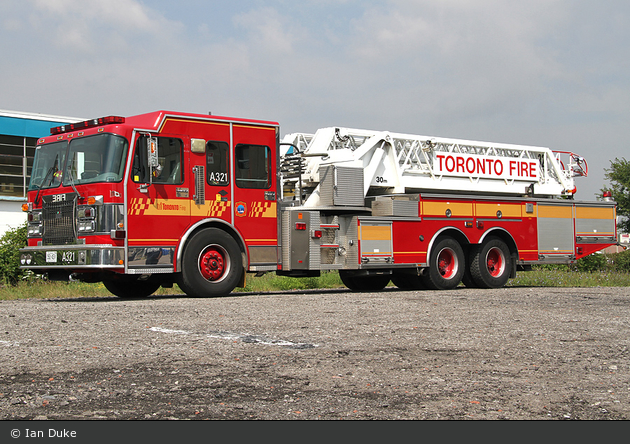 Toronto - Fire Service - Aerial 321