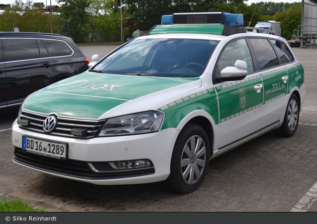 BD16-1289 - VW Passat Variant - FuStW