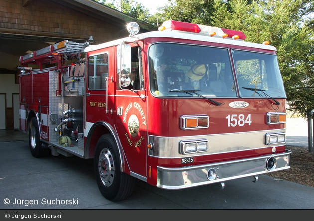 Point Reyes - Marin County FD - Engine 1584 (a.D.)