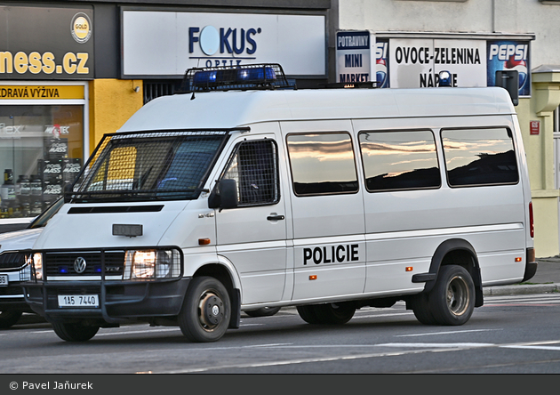 Praha - Policie - 1A5 7440 - GruKw