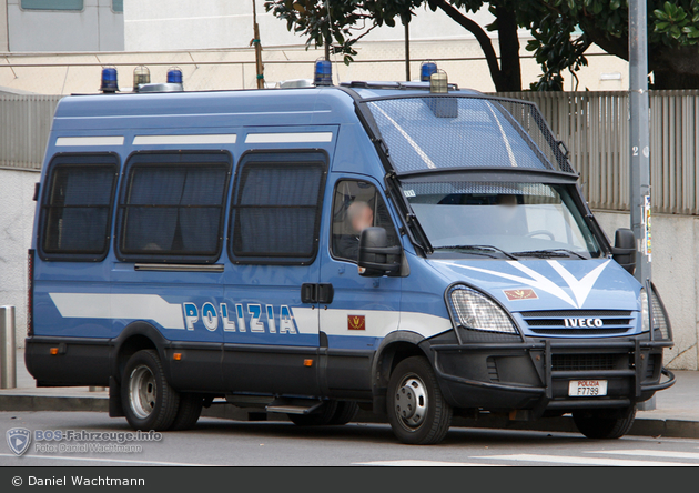 Milano - Polizia di Stato - Reparto Mobile - GruKw