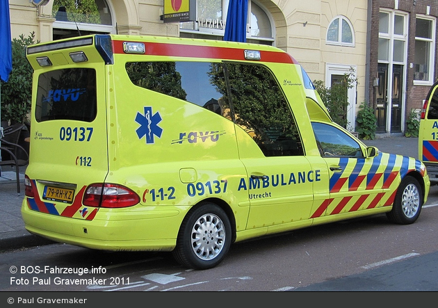 Zeist - Regionale Ambulance Voorziening Utrecht - N-KTW - 09-137 (a.D.)