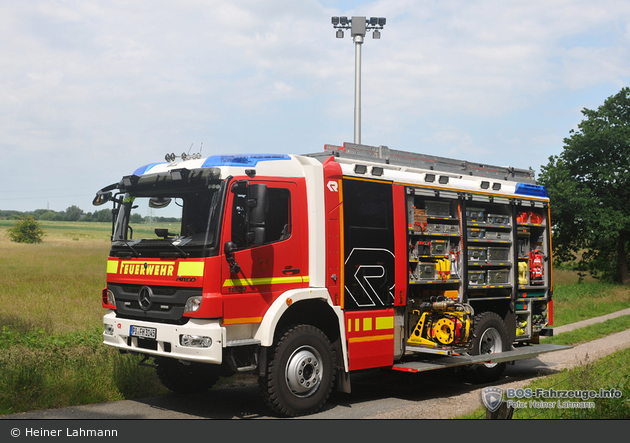 Florian Pinneberg 31/48-01
