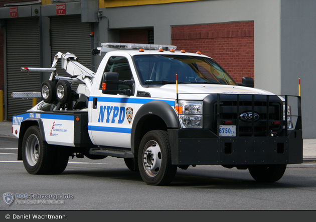 NYPD - Manhattan - Traffic Enforcement District - Tow-Truck 6750
