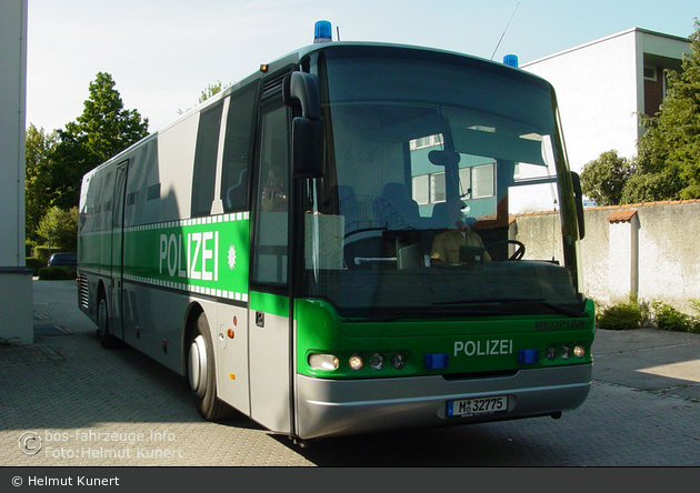 MAN Verschubbus/Gefangenentransporter