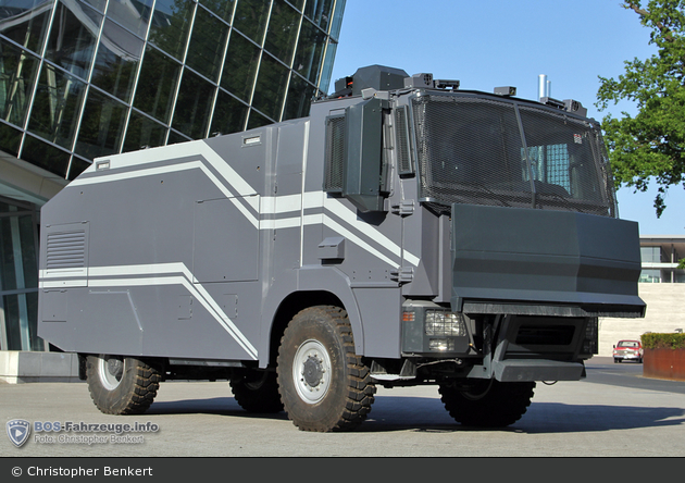 Mercedes-Benz Actros 1832 AKE - GimKat - WaWe 5000