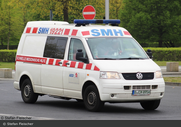 Krankentransport SMH - KTW (B-EM 8956)
