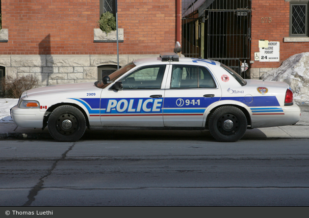 Ottawa - Ottawa City Police - Patrol Car 2909