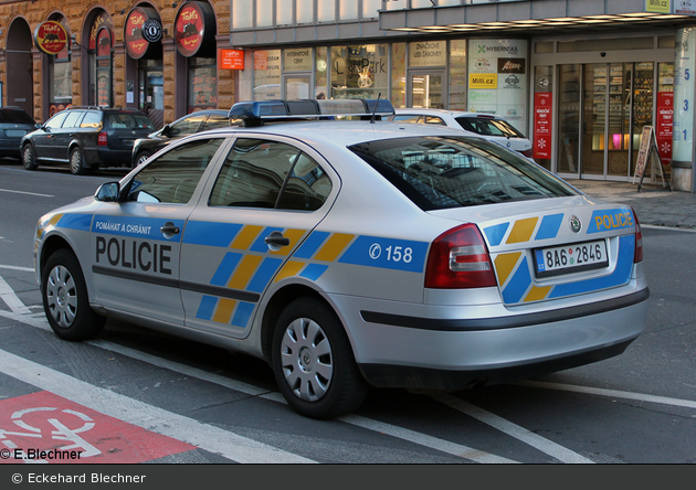 Praha - Policie - 8A6 2846 - FuStW