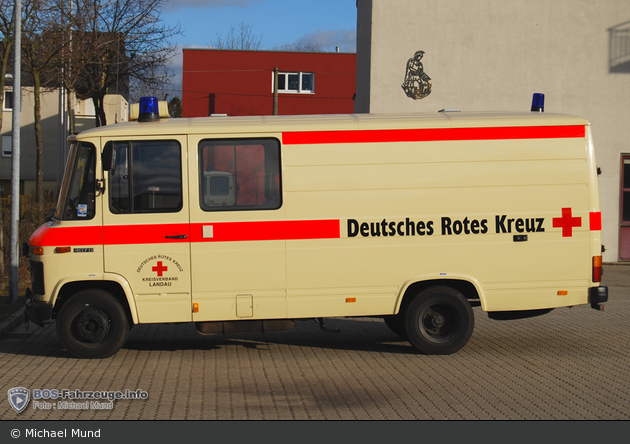 Kater Landau 15-03 (a.D.)