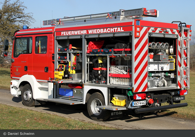 Florian Hachenburg 23/44-01