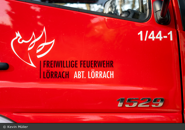 Florian Lörrach 01/44-01