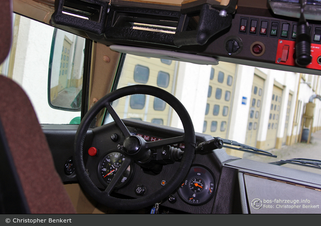 SB-3924 - Thyssen TM-170 - SW 4