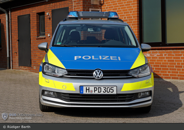 H-PD 305 - VW Touran - FuStW