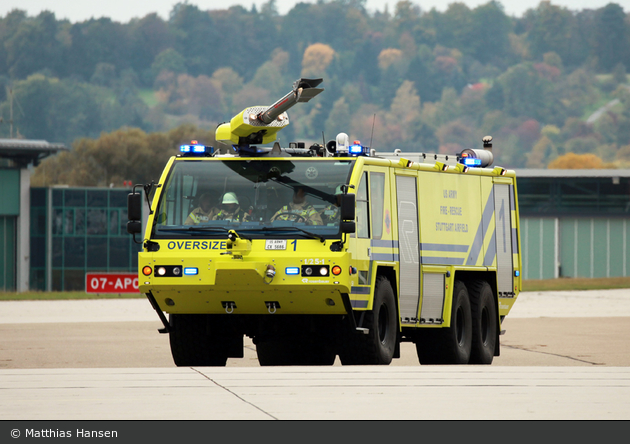 US - Stuttgart - US Army Fire Department - FLF Panther - 01/25-01