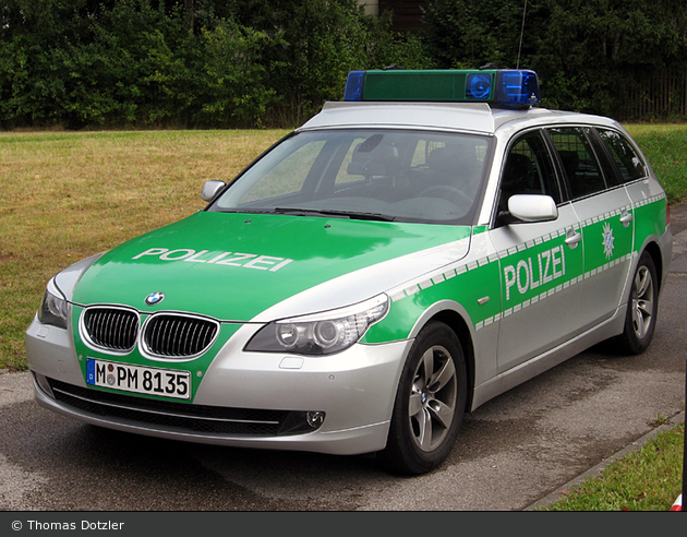 M-PM 8135 - BMW 525d Touring - FuStW - München (a.D.)