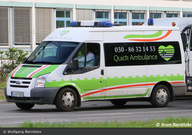 Quick Ambulance - Ford Transit - KTW (B-QA 2005)