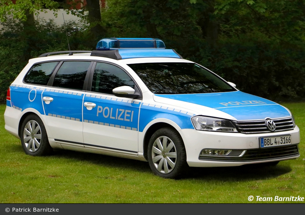 BBL4-3166 - VW Passat Variant - FuStW