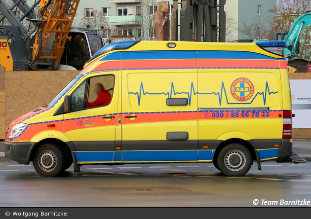 Krankentransport Süd Ambulanz Berlin - KTW 01 (a.D.)