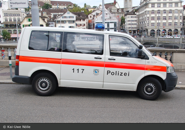 Zürich - StaPo - Patrouillenwagen