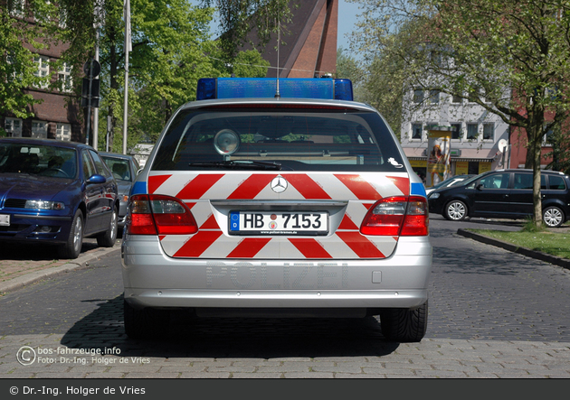 Bremen - MB E-Klasse T-Modell - FuStW Autobahn (HB-7153)