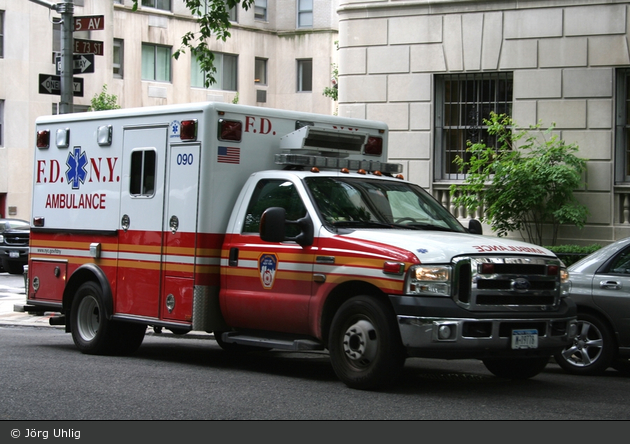 FDNY - Ambulance 090