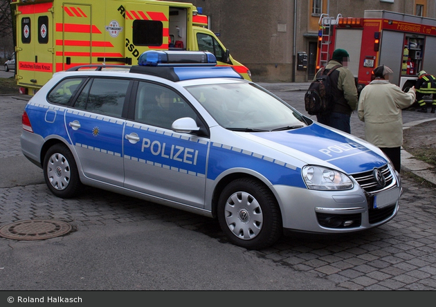 Dresden - VW Golf Variant - FuStW