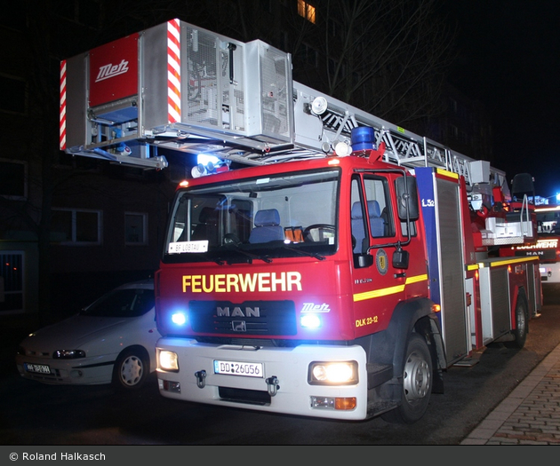 SN - Florian Dresden 04/33-01