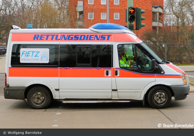 Fietz Ambulanz GmbH - KTW (B-F 2411)