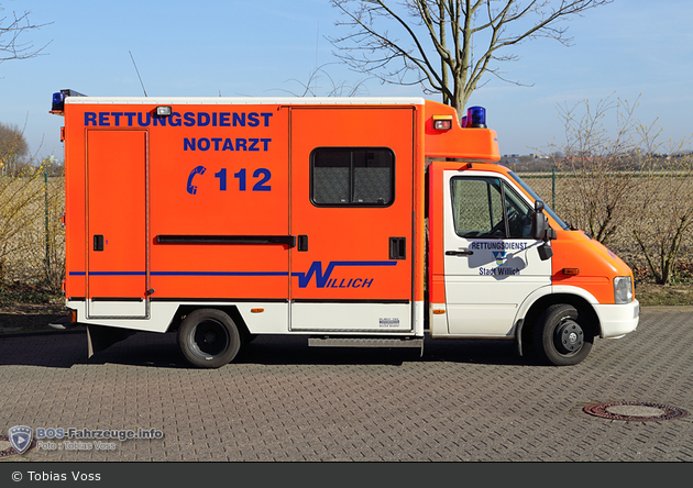 Rettung Willich 09 RTW 04 (a.D.)