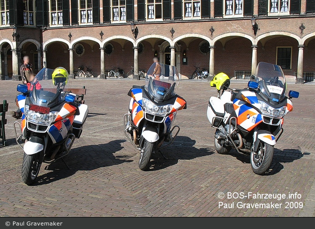 NL - den Haag - Politie - KRad