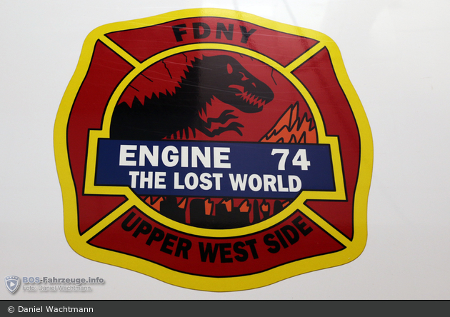 FDNY - Manhattan - Engine 074 - TLF