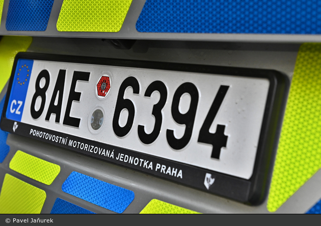 Praha - Policie - 8AE 6394 - PMJ - FüKw