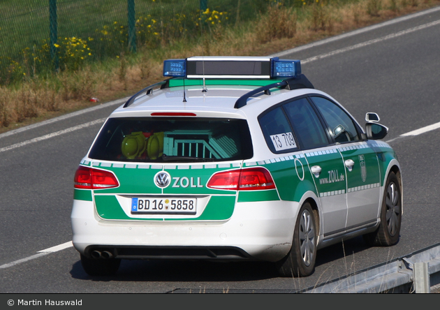 HE - Frankfurt - VW Passat Variant