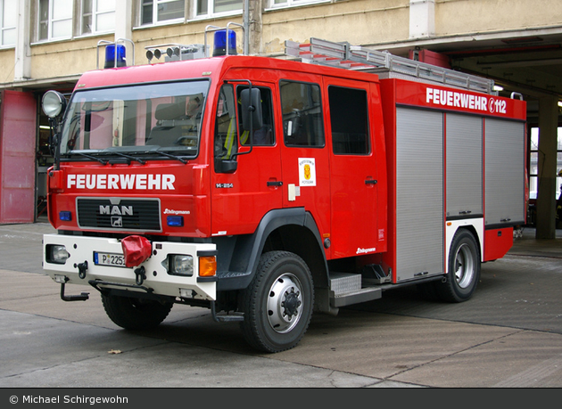 Florian Potsdam 04/44-01