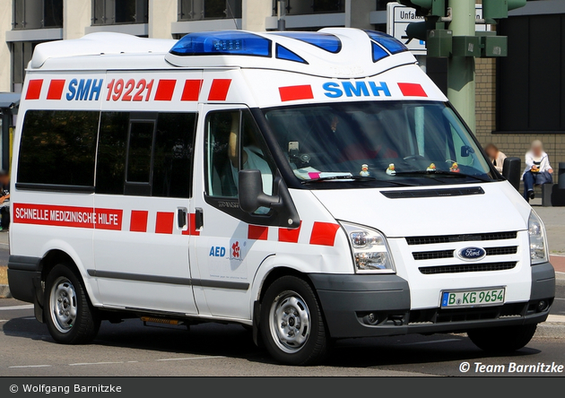 Krankentransport SMH - KTW (B-KG 9654)