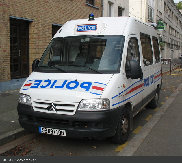 Lille - Police Nationale - VUKw